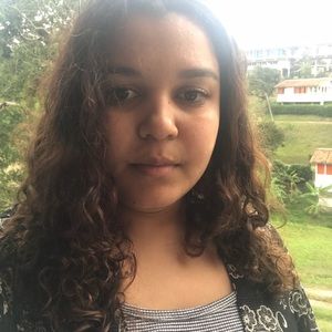 Meet your Posher, Destiny